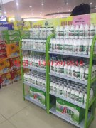 AD钙奶货架