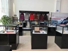 普通汽车用品展柜