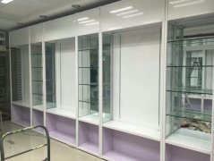 郑州经开区化妆品展柜