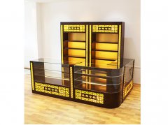 郑州市未来路参茸展柜